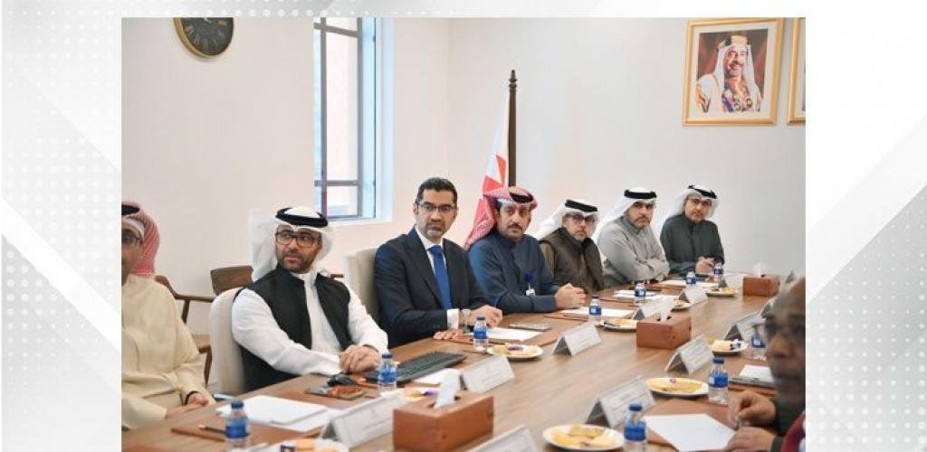 أخبار البحرين | وزير شؤون البلديات والزراعة يبحث مع مجلس بلدي الجنوبية المشاريع الخدمية | عيون الجزيرة
