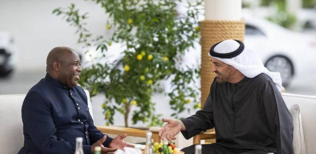 الامارات الان | محمد بن زايد ورئيس بوروندي يؤكدان أهمية السلام كقاعدة للتنمية المستدامة (فيديو) | عيون الجزيرة الامارات