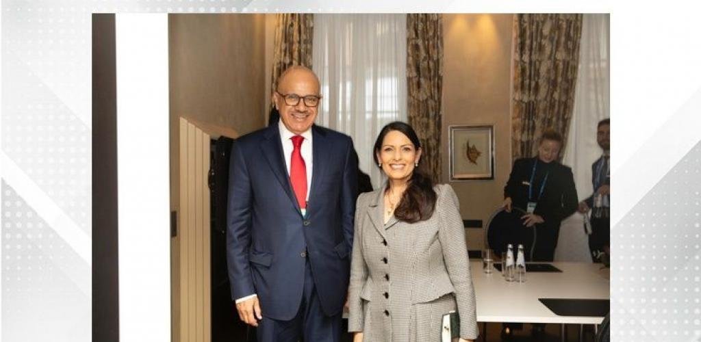 أخبار البحرين | وزير الخارجية يلتقي مع وزيرة الخارجية في حكومة الظل البريطانية | عيون الجزيرة