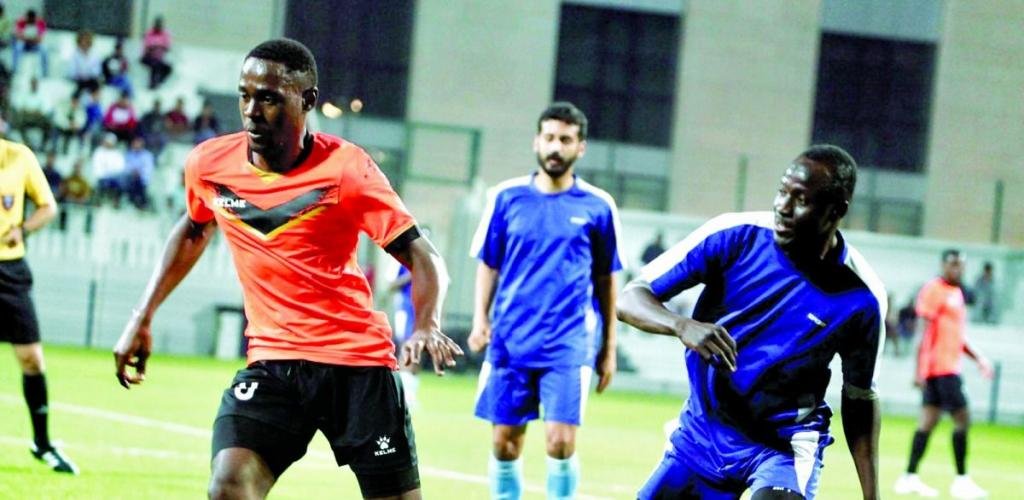 أخبار قطر | فوز مشيرب وعقارب غامبيا على بتري وكينيا إف سي ببطولة صالح صقر الرمضانية | عيون الجزيرة قطر