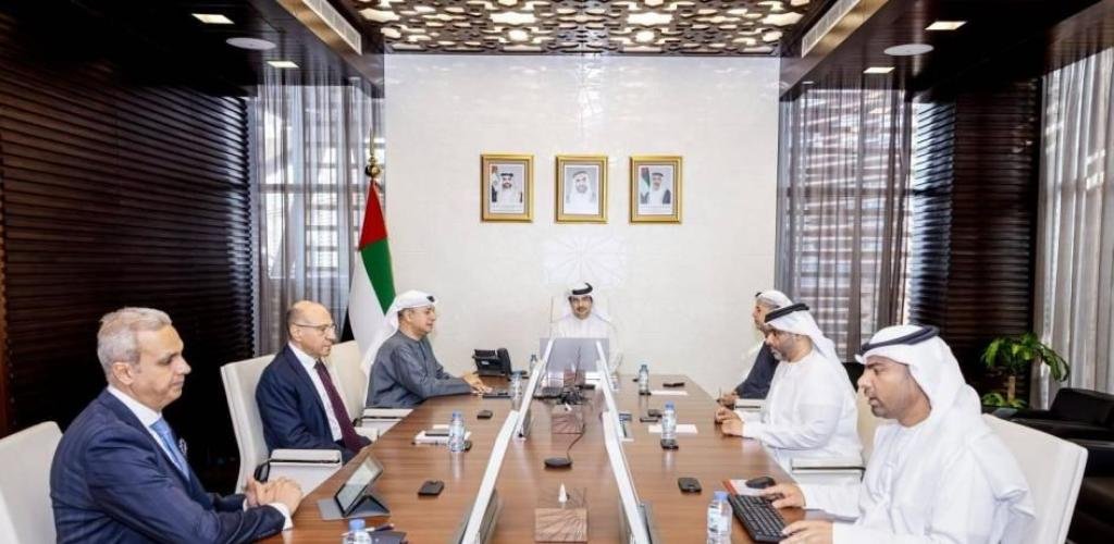 الامارات الان | 14 مواطناً يلتحقون بمزاولي مهنة المحاماة في أبوظبي | عيون الجزيرة الامارات