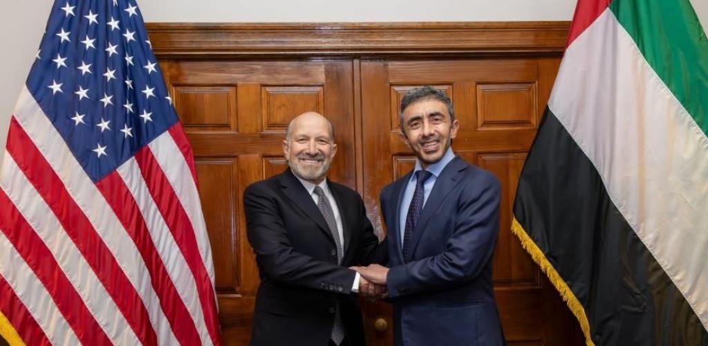 الامارات الان | عبدالله بن زايد: التعاون الاقتصادي مع الولايات المتحدة يشهد تطوراً نوعياً | عيون الجزيرة الامارات