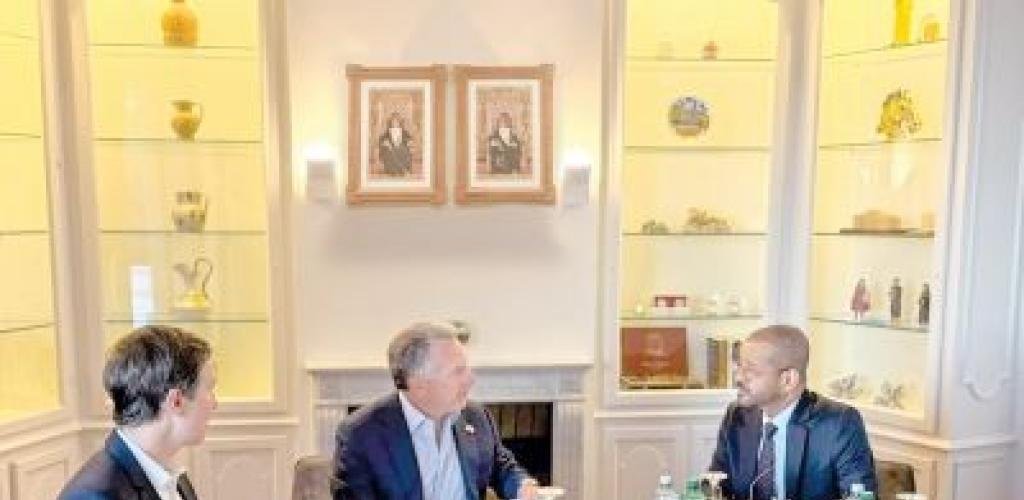 أخبار سلطنة عمان | السيد بدر: تقدم ملحوظ في المفاوضات الأمريكية الإيرانية واستئنافها بعد التشاور | عيون الجزيرة الاخبارية عمان