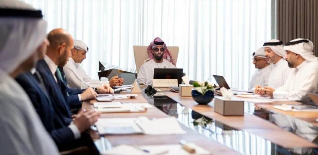الامارات الان | طحنون بن زايد يترأس الاجتماع الأول لمجلس إدارة «إم جي إكس» لعام 2026 | عيون الجزيرة الامارات