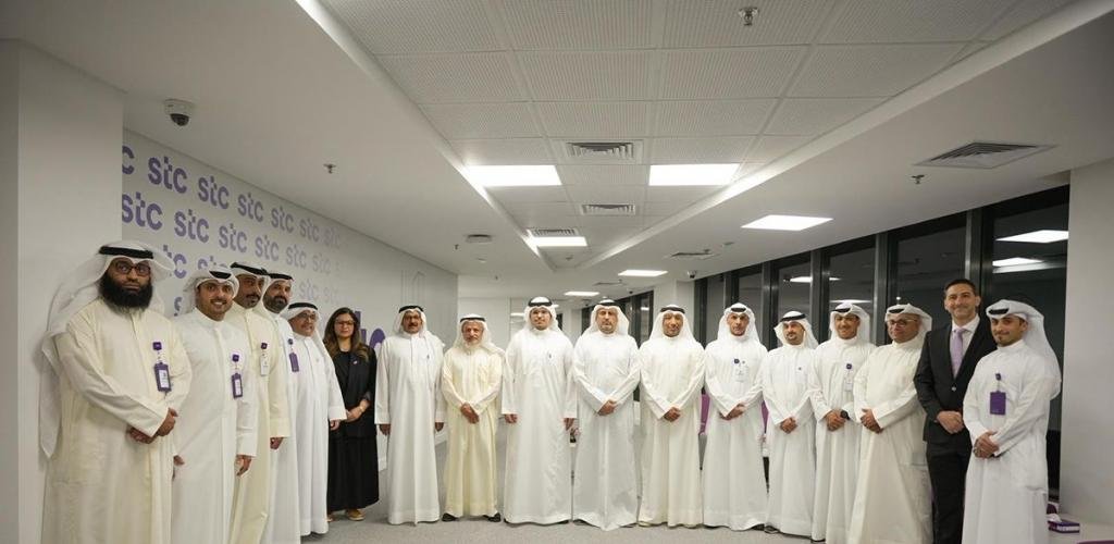 أخبار الكويت | وزير «الاتصالات»: أهمية متابعة جاهزية شبكات الاتصالات وخطط الطوارئ | عيون الجزيرة الكويت