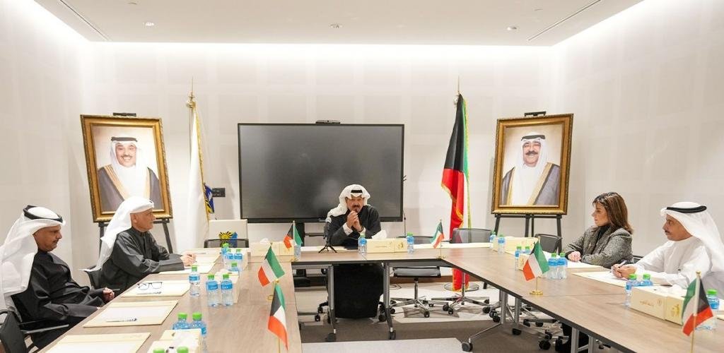 أخبار الكويت | سمو رئيس الوزراء يُشيد بجهود الإدارة الجامعية والكوادر الأكاديمية | عيون الجزيرة الكويت