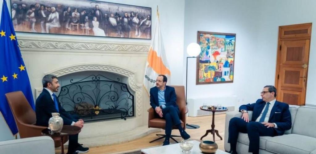 الامارات الان | رئيس قبرص وعبدالله بن زايد يبحثان تداعيات الاعتداءات الإيرانية الغاشمة على الإمارات | عيون الجزيرة الامارات