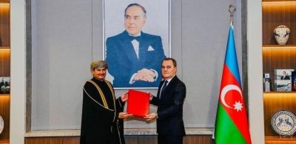 أخبار سلطنة عمان | جلالة السُّلطان المُعظّم يبعث رسالةً خطّيةً للرئيس الأذربيجاني | عيون الجزيرة الاخبارية عمان