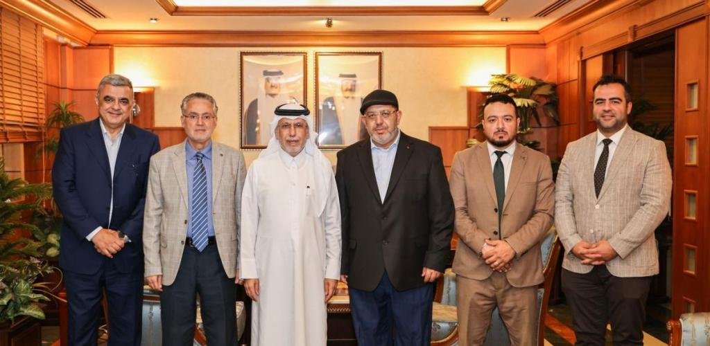 أخبار قطر | خلال زيارة "الشرق".. مثقفون وإعلاميون عرب ومسلمون يعبرون عن تضامنهم مع قطر وقيادتها وشعبها | عيون الجزيرة قطر