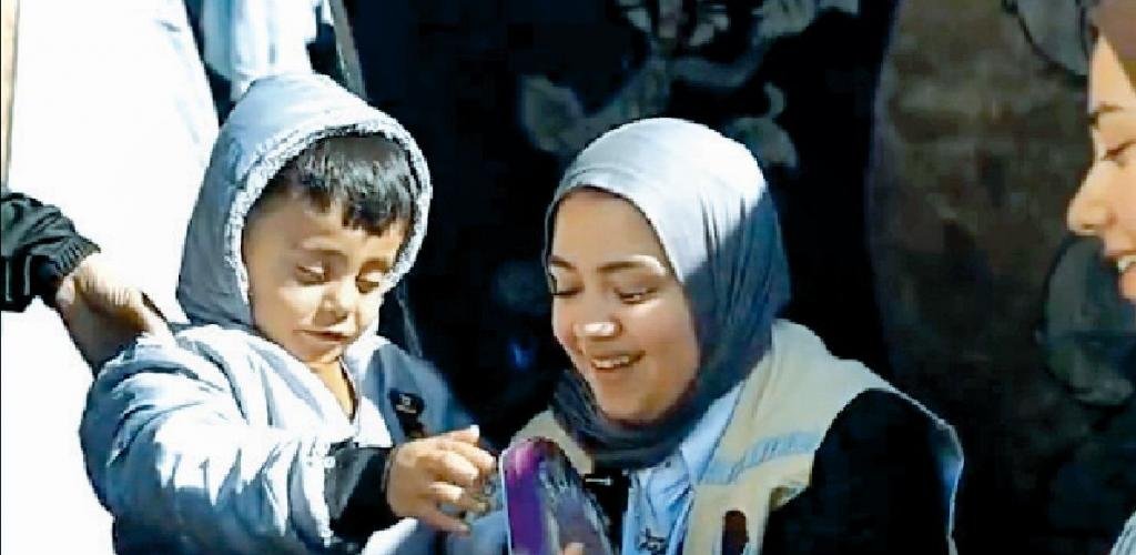 أخبار قطر | المساعدات القطرية تُدخل بهجة العيد لأطفال غزة | عيون الجزيرة قطر