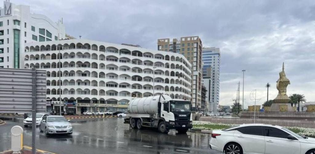 الامارات الان | خطة طوارئ شاملة لمواجهة آثار الأمطار في المناطق الشرقية | عيون الجزيرة الامارات