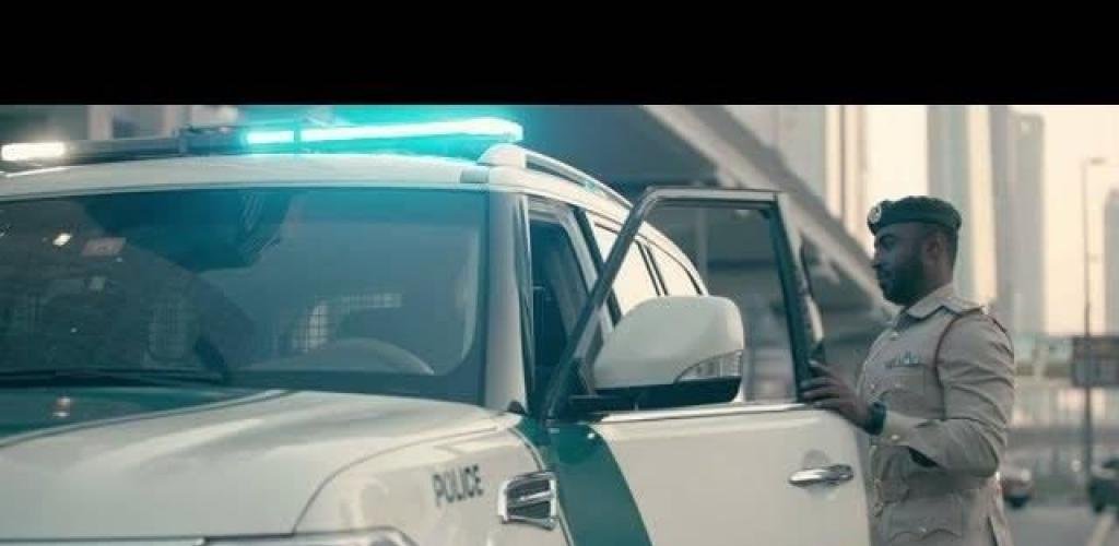 الامارات الان | شرطة دبي تحذر الجمهور من الاقتراب أو لمس الحطام | عيون الجزيرة الامارات