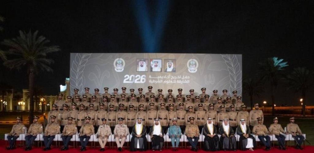 الامارات الان | عبدالله بن سالم يشهد تخريج ضباط أكاديمية الشارقة الشرطية | عيون الجزيرة الامارات