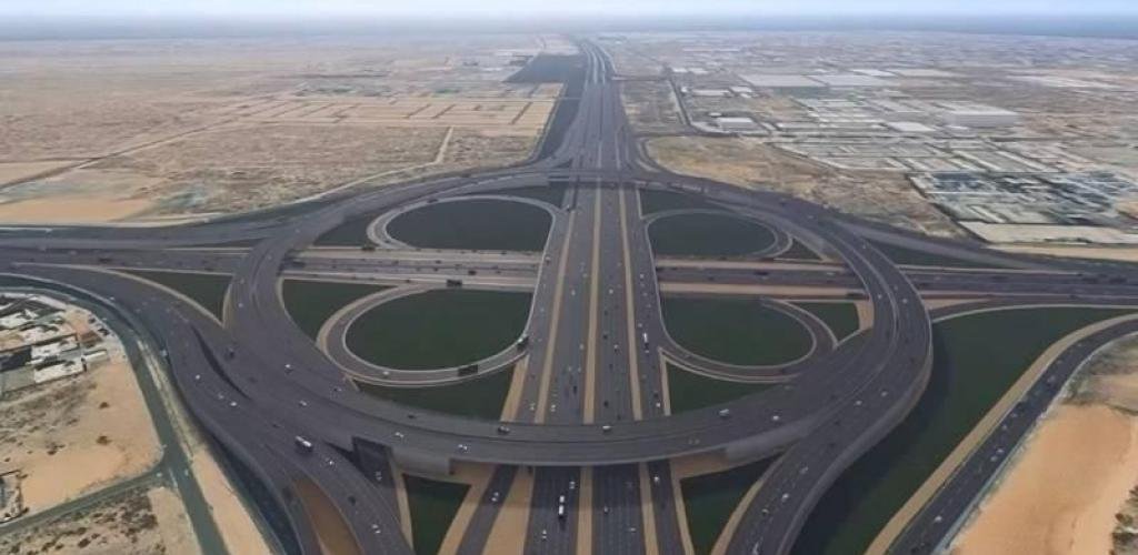 الامارات الان | «الإمارات للبنية التحتية» يبحث المحور الاتحادي الرابع | عيون الجزيرة الامارات