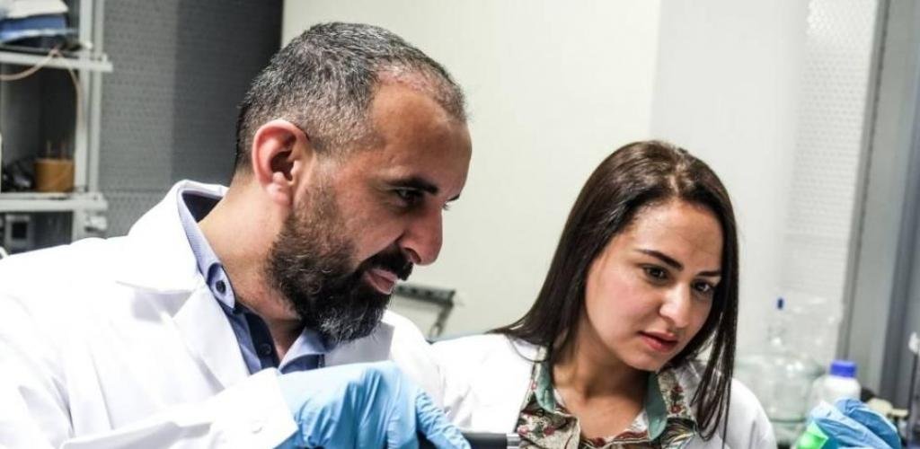 الامارات الان | باحثون في «نيويورك أبوظبي» يطورون تقنيات لرصد الأورام السرطانية وعلاجها | عيون الجزيرة الامارات