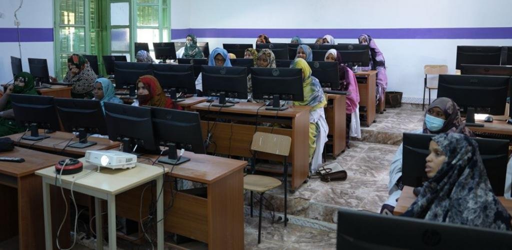 الامارات الان | شراكة إماراتية موريتانية لبناء قدرات المعلمين | عيون الجزيرة الامارات