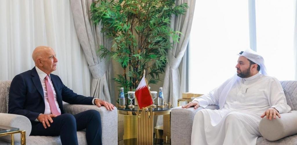 أخبار قطر | وزير الدولة بوزارة الخارجية يجتمع مع المبعوث الأمريكي الخاص إلى سوريا | عيون الجزيرة قطر