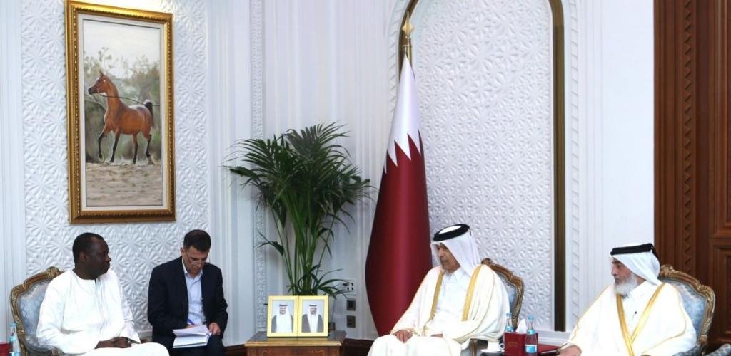 أخبار قطر | رئيس مجلس الشورى يجتمع مع سفيري السودان والسنغال | عيون الجزيرة قطر