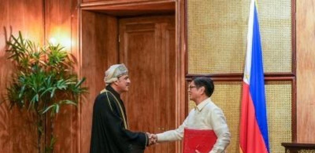 أخبار سلطنة عمان | جلالةُ السُّلطان يبعثُ رسالةً خطيّةً للرئيس الفلبيني | عيون الجزيرة الاخبارية عمان