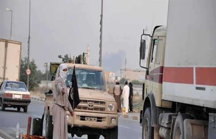 العراق الان | مقتل 3 عسكريين عراقيين بينهم ضابطان في هجوم نسب لتنظيم داعش | عيون الجزيرة العراق