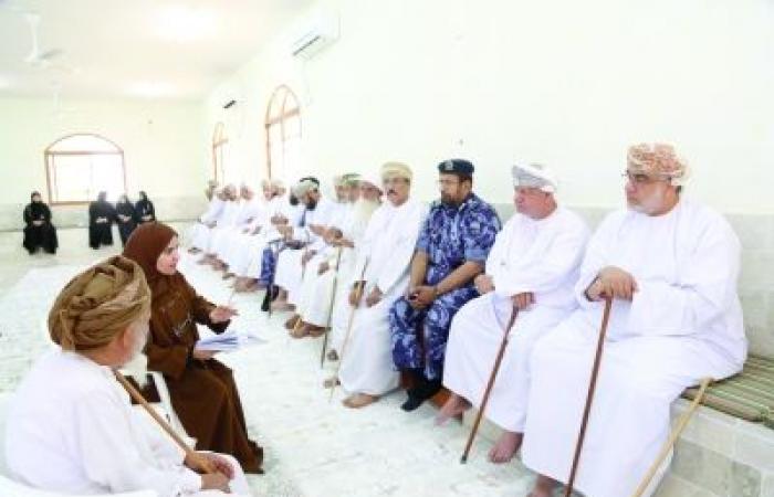 أخبار سلطنة عمان | زيارة ميدانية لتفقد المشاريع الخدمية في وادي بني خالد | عيون الجزيرة الاخبارية عمان