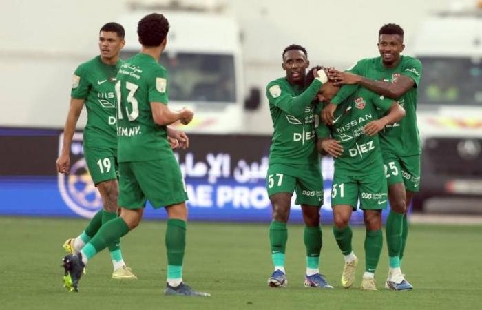 الرياضة الان | شباب الأهلي يستعيد صدارة الدوري بهدف ممتع | عيون الجزيرة الرياضي