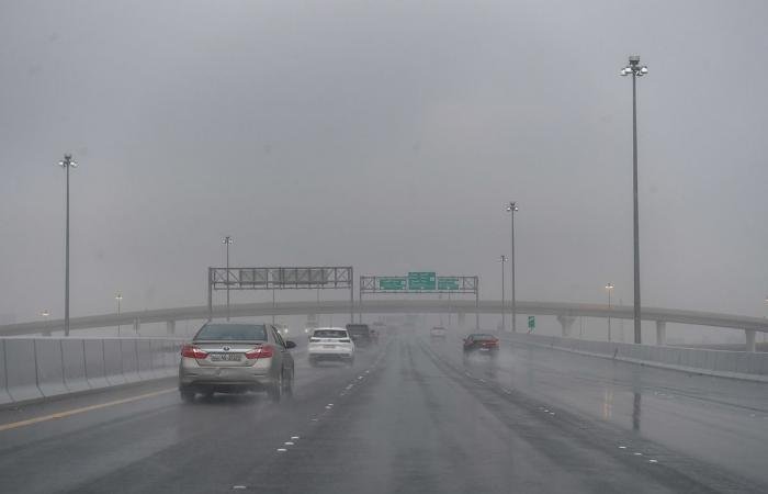 أخبار الكويت | «الأرصاد»: فرص سقوط الأمطار تعود الليلة وتستمر حتى صباح الغد | عيون الجزيرة الكويت