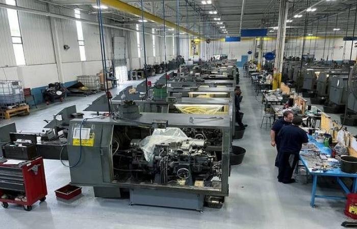 ارتفاع طلبات المصانع الأمريكية مسجلة أقوى زيادة في ستة أشهر