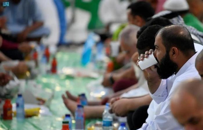 أخبار السعودية | 13500ريال كلفة إفطار رمضان لـ50 وجبة يوميا | عيون الجزيرة السعودية الان