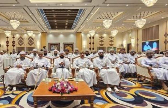 أخبار سلطنة عمان | لجنة الزكاة والصدقات بنزوى تستعرض منجزاتها وتعزّز مسيرة العمل الخيري | عيون الجزيرة الاخبارية عمان