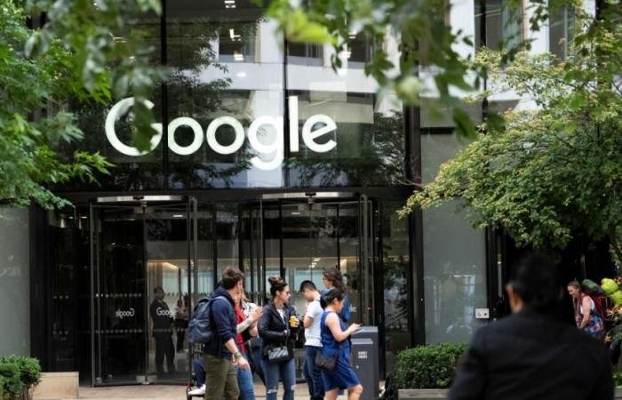 هيئة المنافسة البريطانية تحمي الناشرين من «ذكاء غوغل»