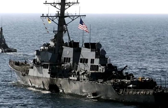 مدمرة أخرى تابعة للبحرية الأميركية تصل إلى الشرق الأوسط | عيون الجزيرة