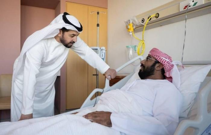 الامارات الان | حمدان بن زايد يطمئن على صحة مبارك المنصوري ووديمة المزروعي | عيون الجزيرة الامارات