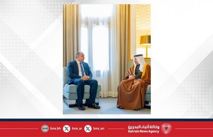 أخبار البحرين | سمو ولي العهد رئيس مجلس الوزراء يستقبل سفير الجمهورية اللبنانية لدى مملكة البحرين بمناسبة تعيينه سفيرًا لبلاده لدى المملكة | عيون الجزيرة
