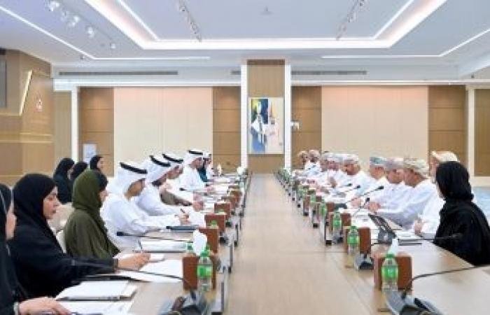 أخبار سلطنة عمان | عُمان والإمارات تبحثان تطوير التعاون القنصلي المشترك | عيون الجزيرة الاخبارية عمان