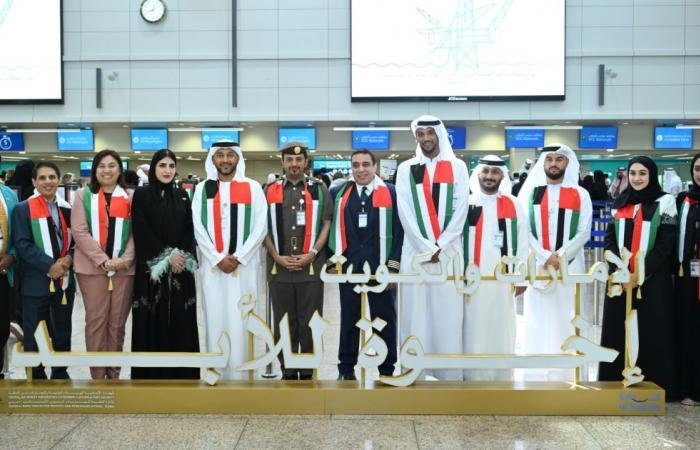 الامارات الان | مطار دبي الدولي يرحّب بالمسافرين القادمين من الكويت | عيون الجزيرة الامارات