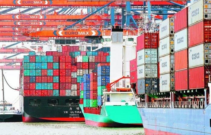 الصين تسجل فائضاً تجارياً بـ 107 مليارات دولار في ديسمبر -