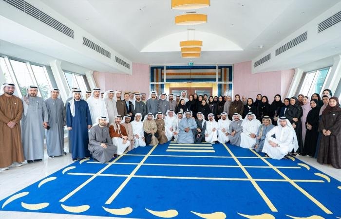 أخبار الكويت | 100 إعلامي إماراتي في الكويت لتعزيز التعاون وتبادل الخبرات | عيون الجزيرة الكويت