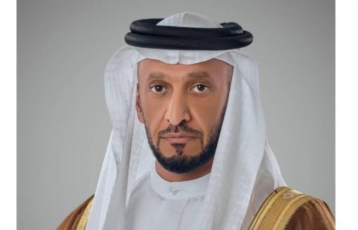 الامارات الان | عبدالله آل حامد: تقدير ترامب لإنجازات الإمارات شهادة على دورها في رسم ملامح المستقبل (فيديو) | عيون الجزيرة الامارات