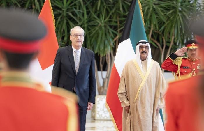 أخبار الكويت | سمو الأمير يستقبل رئيس الاتحاد السويسري بمناسبة زيارته للبلاد | عيون الجزيرة الكويت