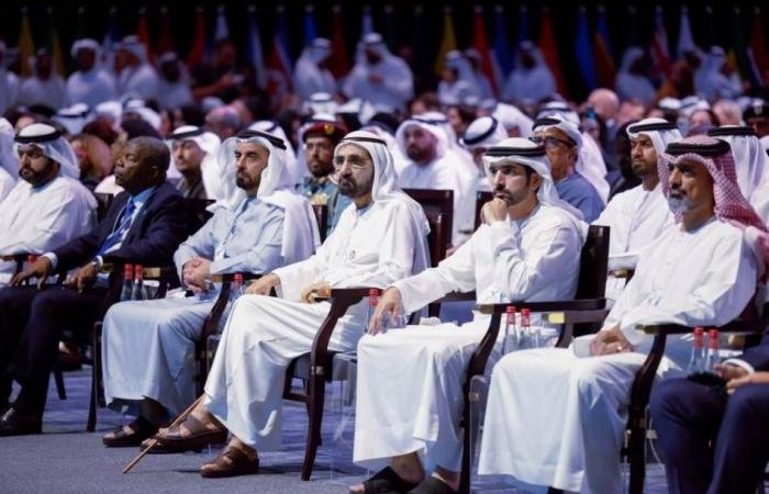 الامارات الان | بحضور محمد بن راشد.. سانشيز: السلام أولوية والإنسان محور الاقتصاد | عيون الجزيرة الامارات