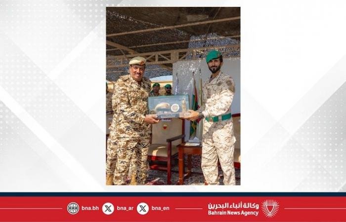 أخبار البحرين | سمو الشيخ ناصر بن حمد آل خليفة يشهد الاحتفال بذكرى مرور خمسين عامًا على تأسيس القوة الخاصة الملكية وتخريج دورة الصاعقة المشتركة /52 | عيون الجزيرة