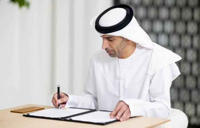 الزيودي: مستهدفات جديدة لتعزيز تدفق صادرات الإمارات