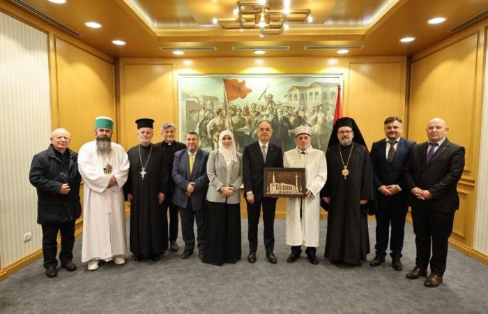 أخبار الكويت | مسجد بالّيه… نموذج حي للوئام الديني والتعاون الإنساني بين الكويت وألبانيا | عيون الجزيرة الكويت