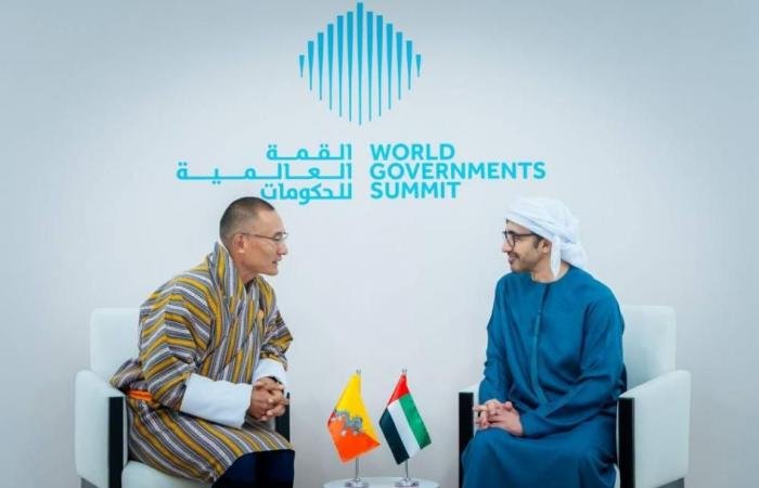 الامارات الان | عبدالله بن زايد يبحث العلاقات مع دوق إدنبرة ورئيس وزراء بوتان ووزير خارجية بنين | عيون الجزيرة الامارات