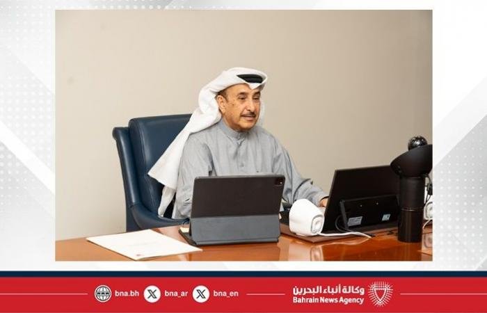 أخبار البحرين | نائب رئيس مجلس الوزراء يترأس اجتماع اللجنة الوزارية للمشاريع التنموية والبنية التحتية | عيون الجزيرة