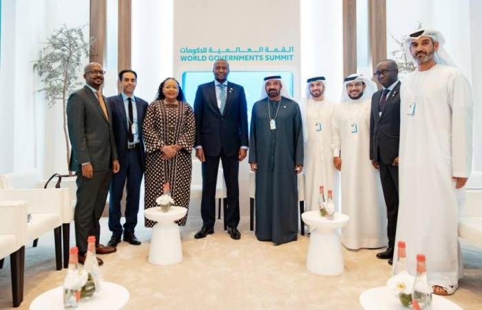 الامارات الان | أحمد بن سعيد ورئيس وزراء إسواتيني يبحثان المستجدات الإقليمية | عيون الجزيرة الامارات