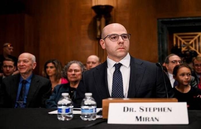 عضو الفيدرالي ميران يستقيل من منصبه في مجلس ترامب الاقتصادي