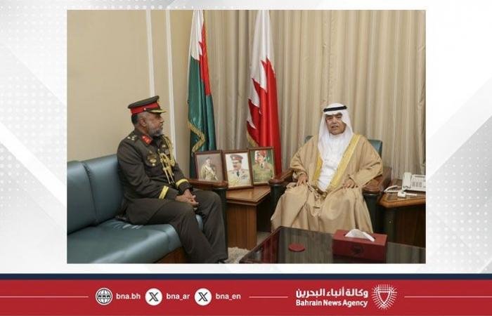 أخبار البحرين | وزير شؤون الدفاع يستقبل الملحق العسكري لجمهورية بنغلاديش الشعبية | عيون الجزيرة