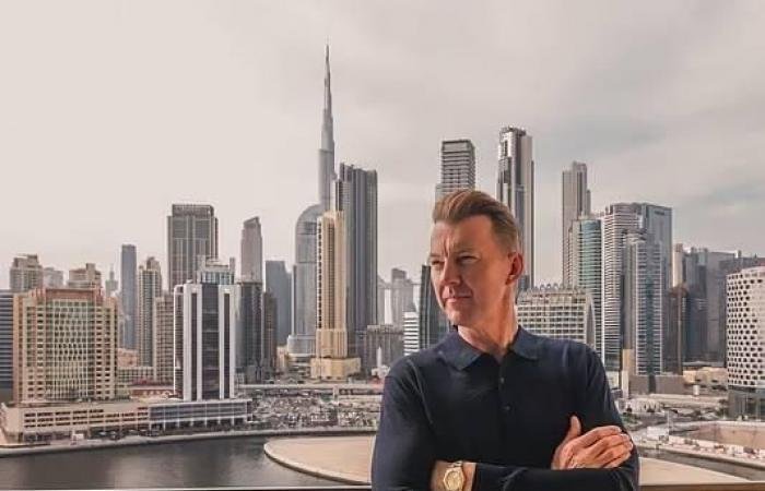 نجم الكريكيت الأسترالي بريت لي ينتقل إلى دبي